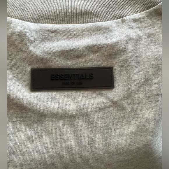 ❗️SALE- Fear Of God Essentials Women’s Oatmeal Tee - Picture 3 of 4